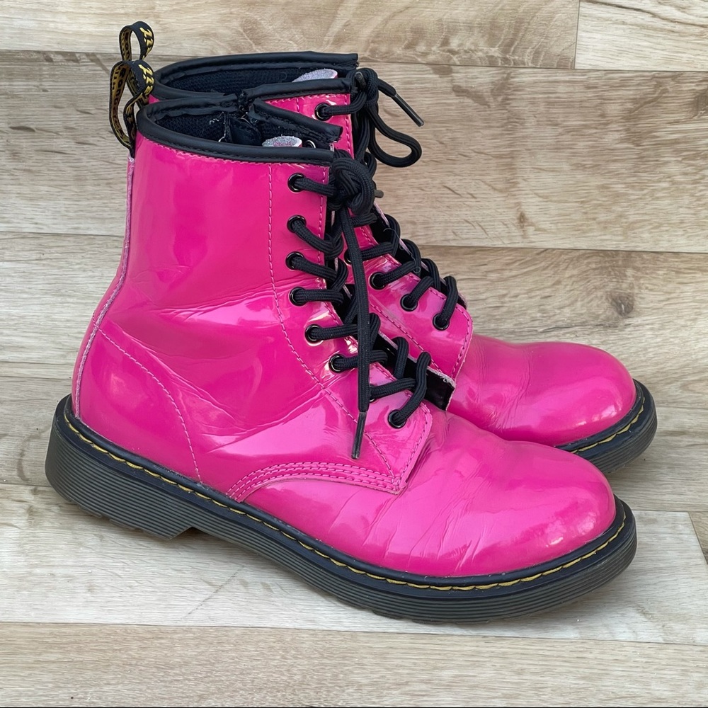 Dr.Martens Patent Pink 8 eye Lace up Boot 1460W - Picture 9 of 9